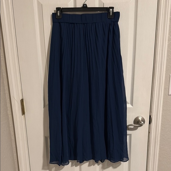 Navy Blue Midi Skirt Medium - Picture 1 of 2
